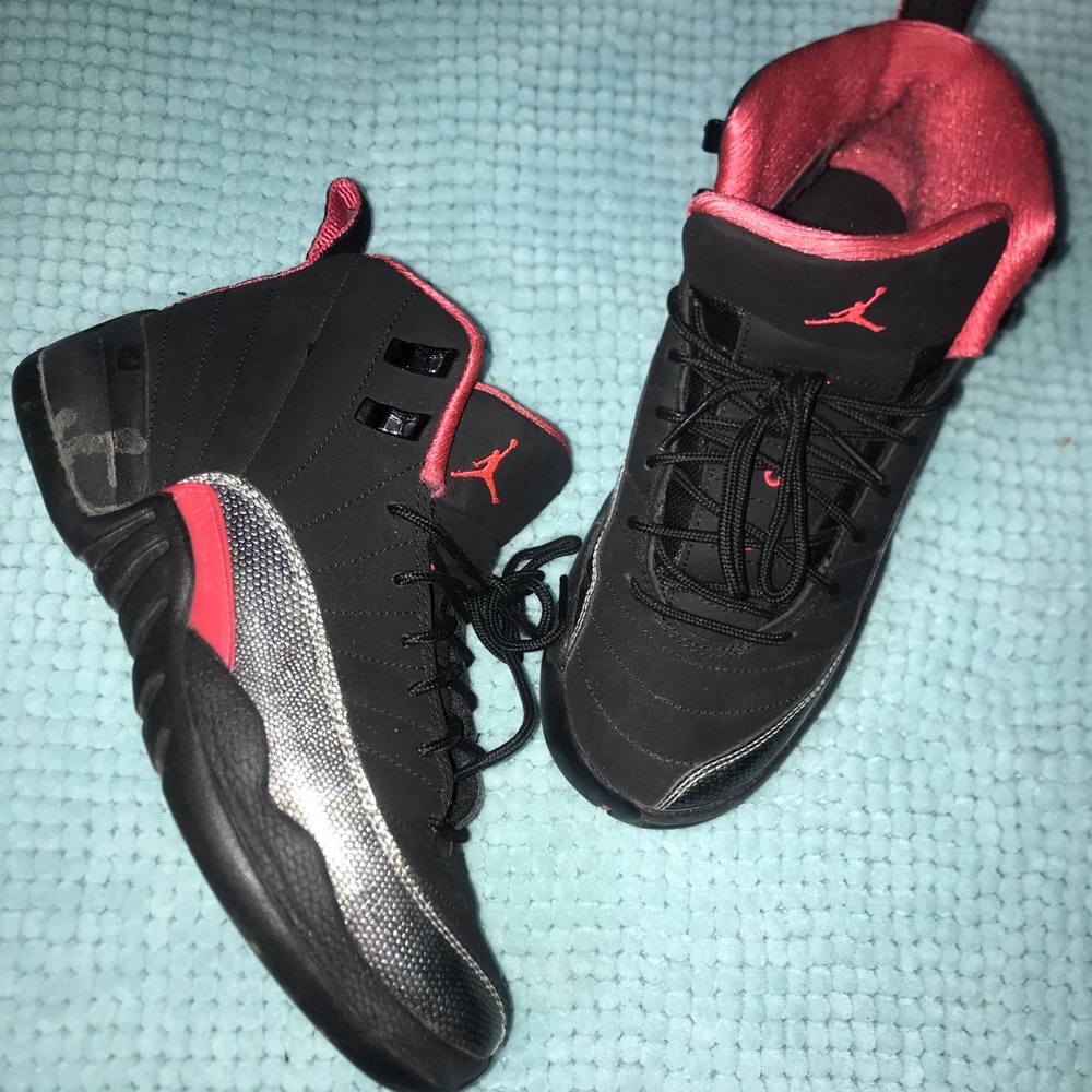Jordan retro 12s🐊